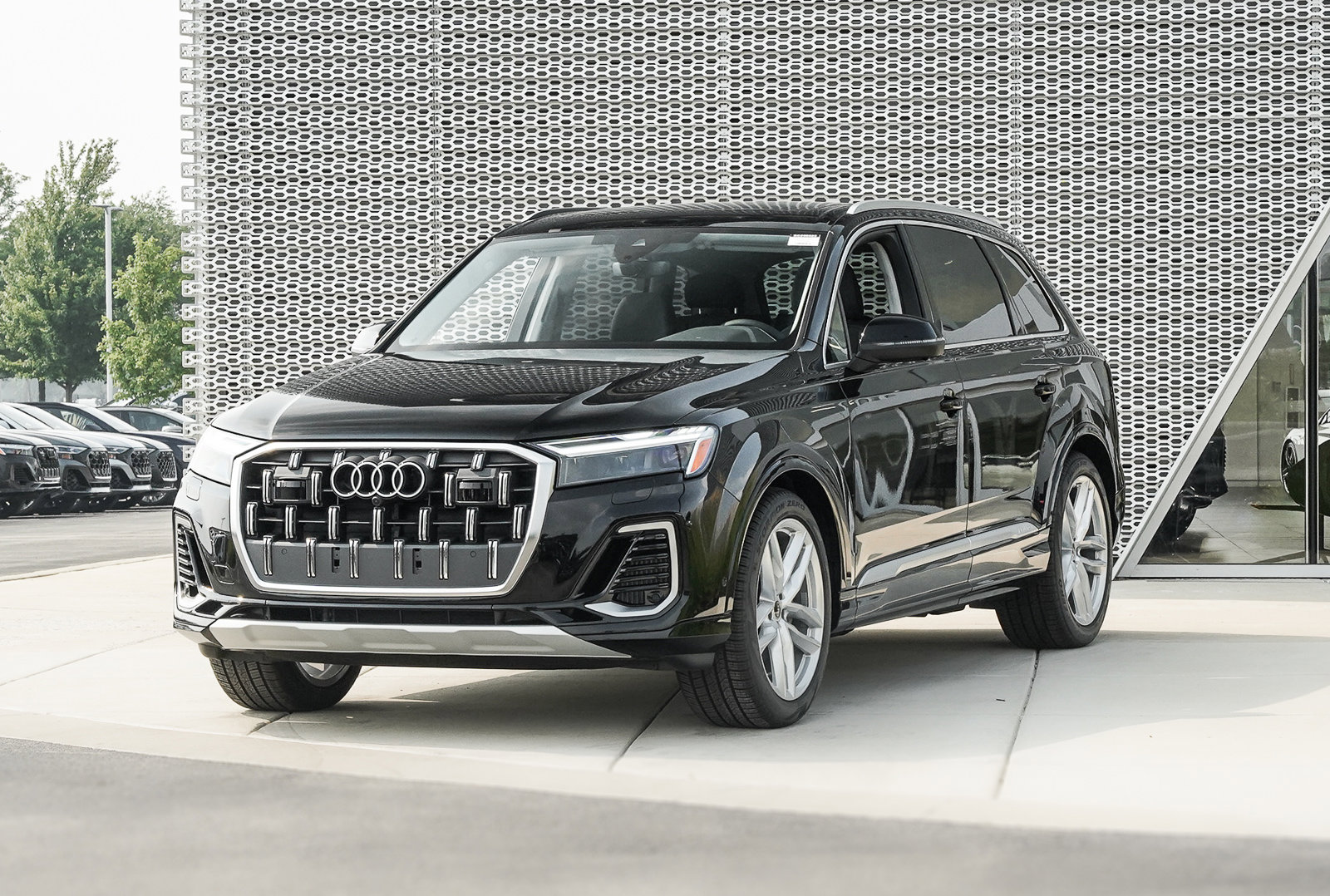 2025 Audi Q7 Premium Plus photo 5