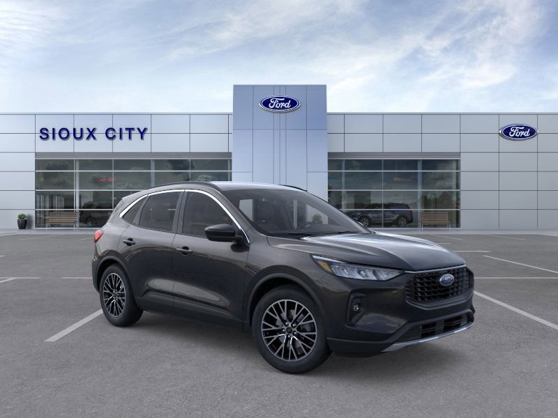 2025 Ford Escape Plug-In Hybrid photo 7