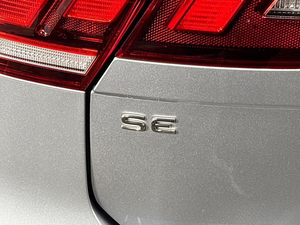 2024 Volkswagen Tiguan SE Wolfsburg Edition photo 23