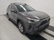 2024 Toyota RAV4 XLE's photo