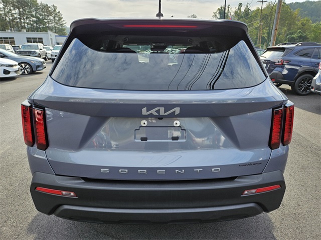 2022 Kia Sorento LX photo 6