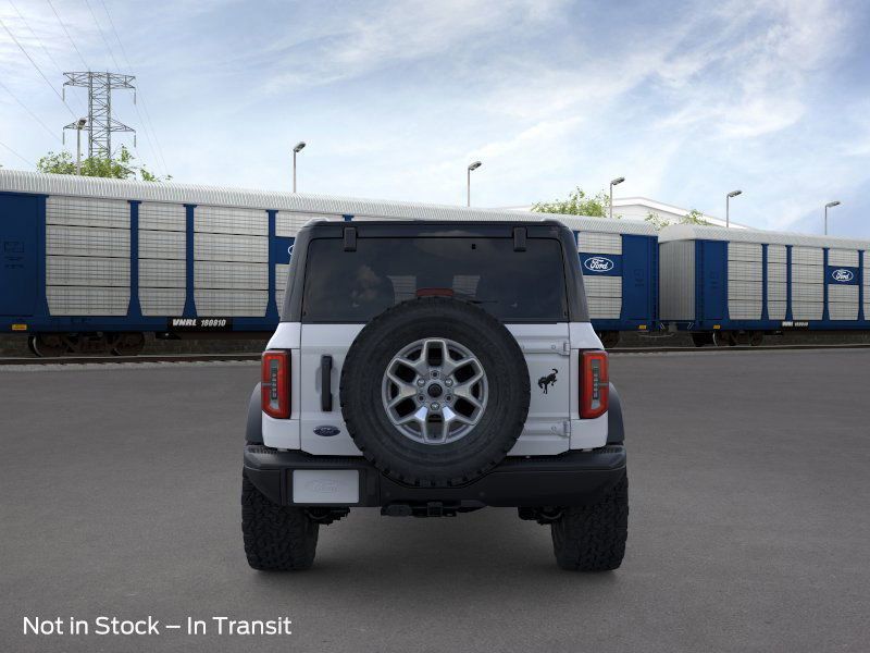 2025 Ford Bronco Badlands photo 5