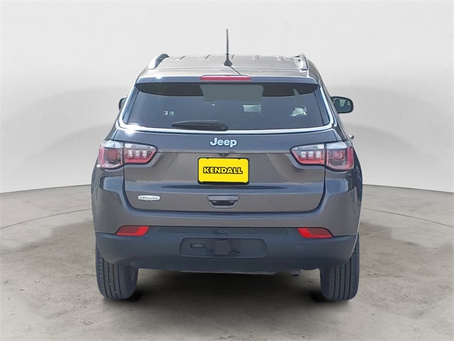 2018 Jeep Compass Latitude photo 4