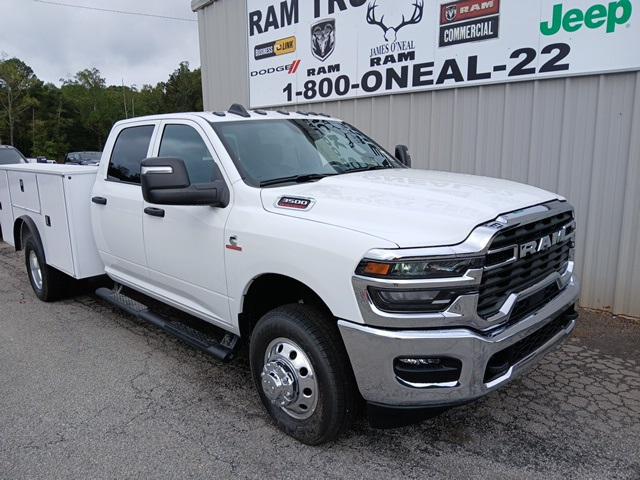 2026 RAM Ram 3500 Chassis Cab Tradesman's photo