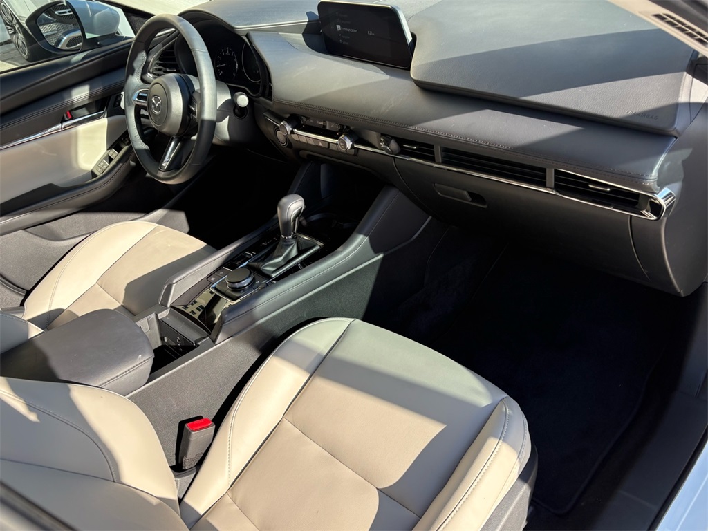 2023 Mazda Mazda3 2.5 s Preferred photo 6
