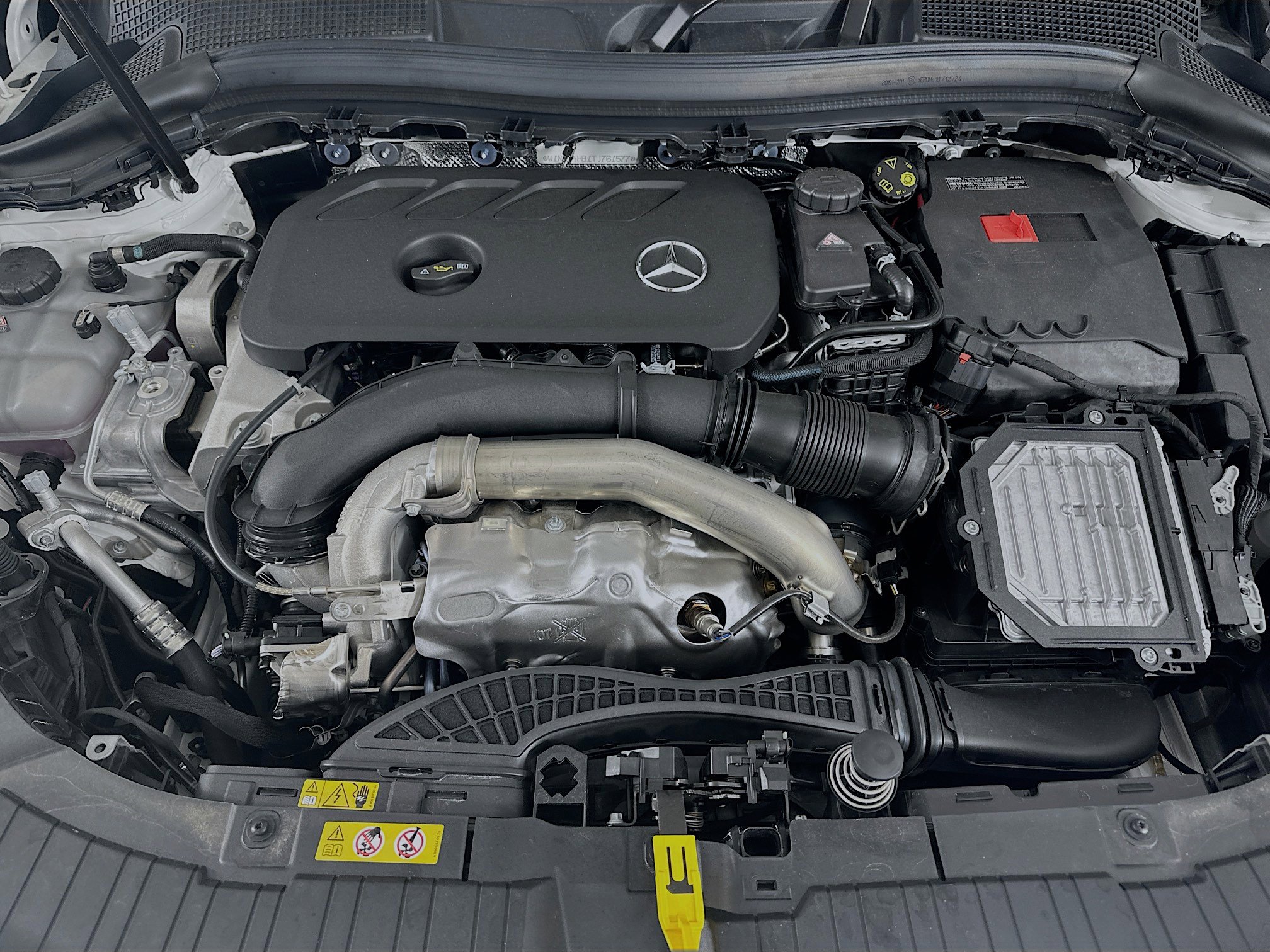 2026 Mercedes Benz GLA 250 4MATIC photo 9