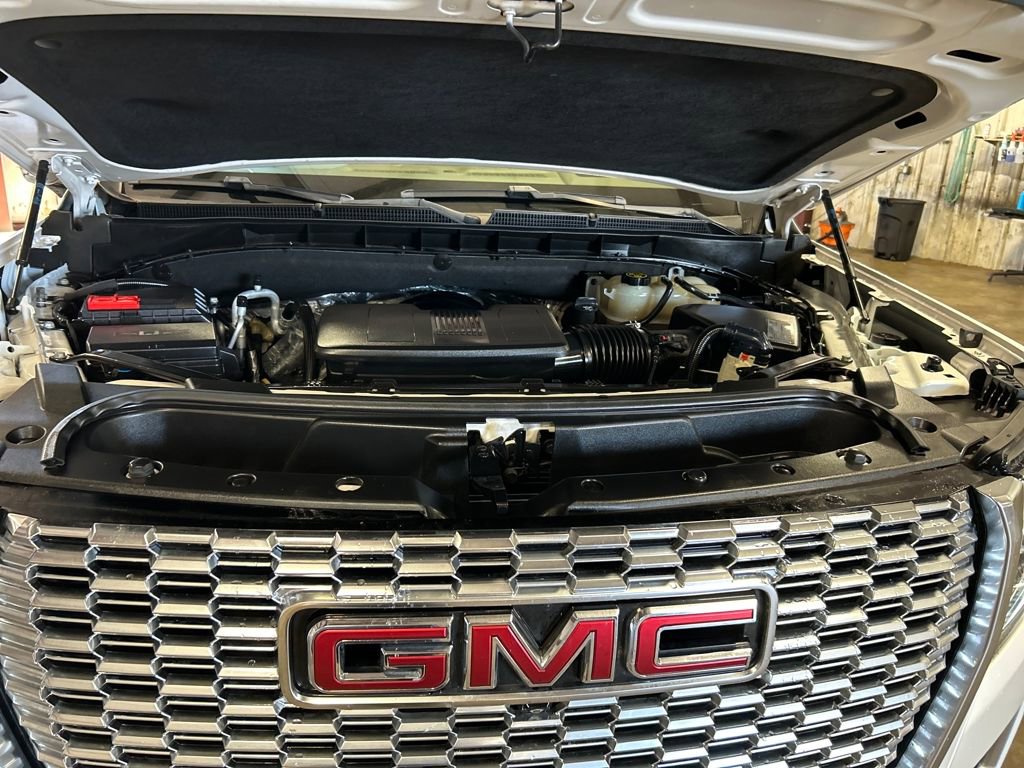 2021 Gmc Yukon Denali photo 9