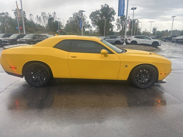 2017 Dodge Challenger R/T Scat Pack photo 4