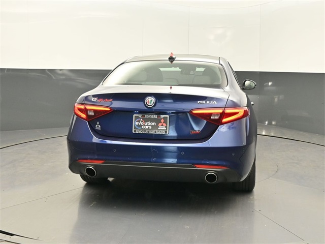 2021 Alfa Romeo Giulia Ti photo 17