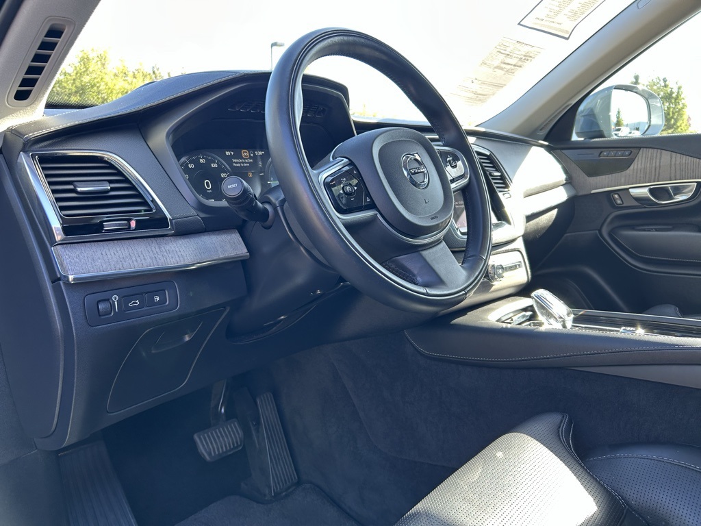 2022 Volvo XC90 Recharge T8 Inscription photo 7