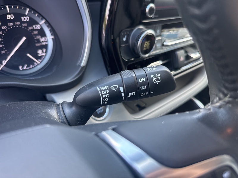 2021 Toyota Highlander XLE photo 26