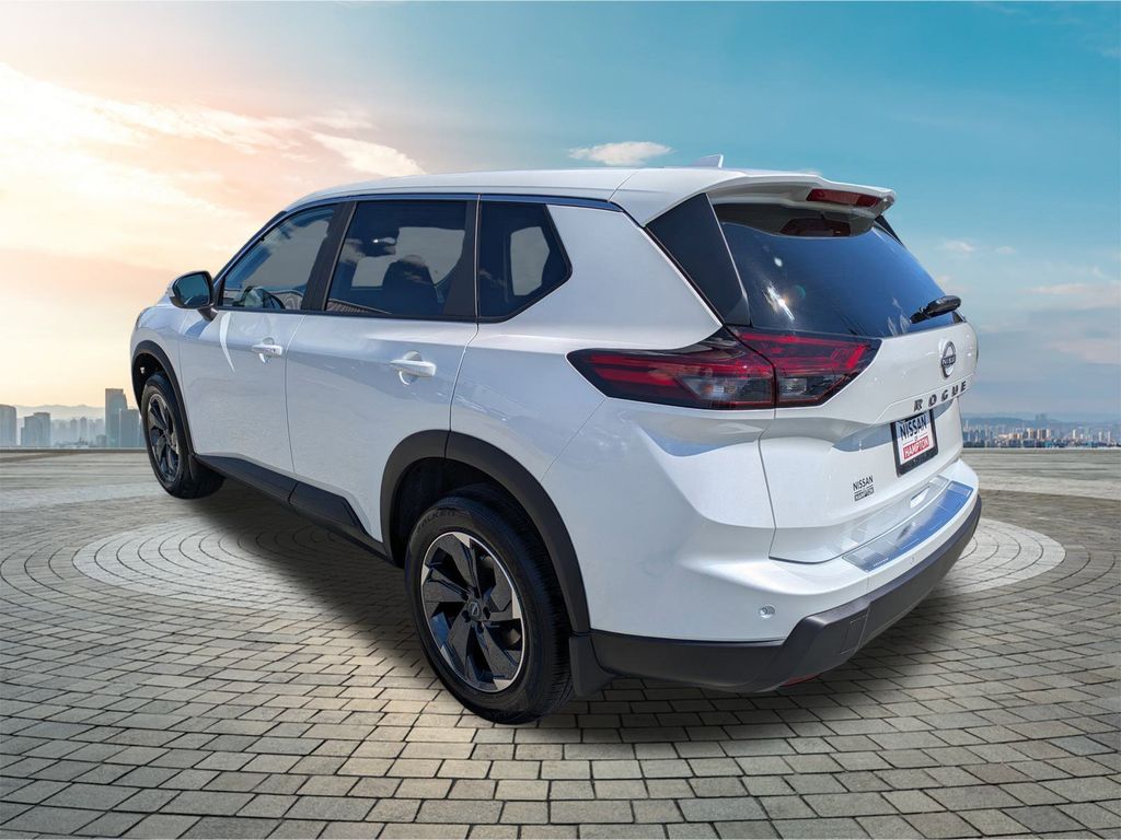 2026 Nissan Rogue SV photo 4