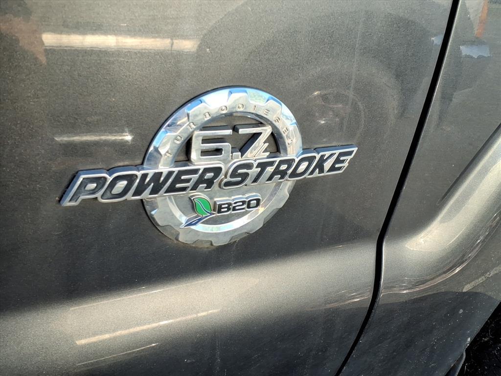 2016 Ford F-250 Lariat photo 4