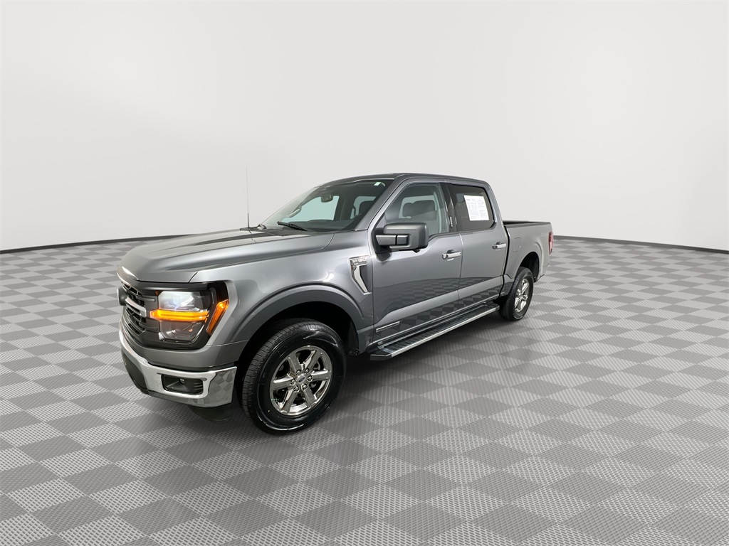 2024 Ford F-150 XLT photo 4