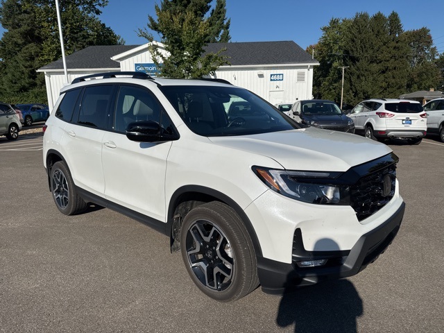 2022 Honda Passport Elite photo 3