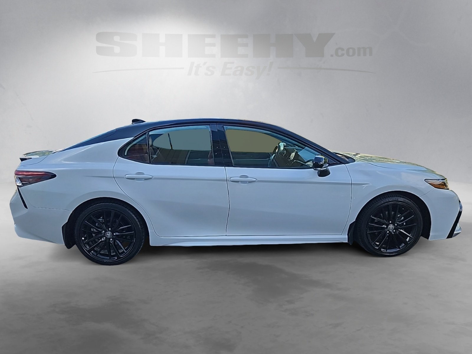 2024 Toyota Camry XSE photo 4
