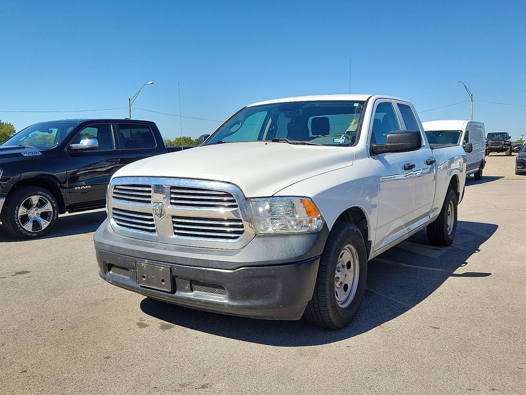 2020 Ram 1500 Classic Tradesman photo 2