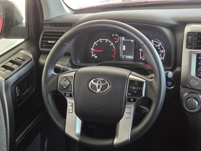 2024 Toyota 4Runner SR5 photo 31
