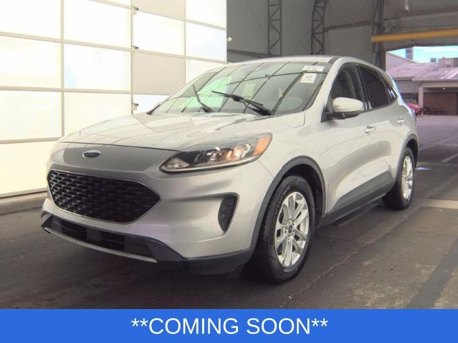 2020 Ford Escape SE's photo