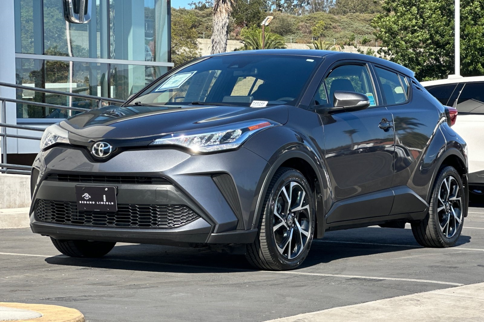 2022 Toyota C-HR Nightshade Edition photo 7