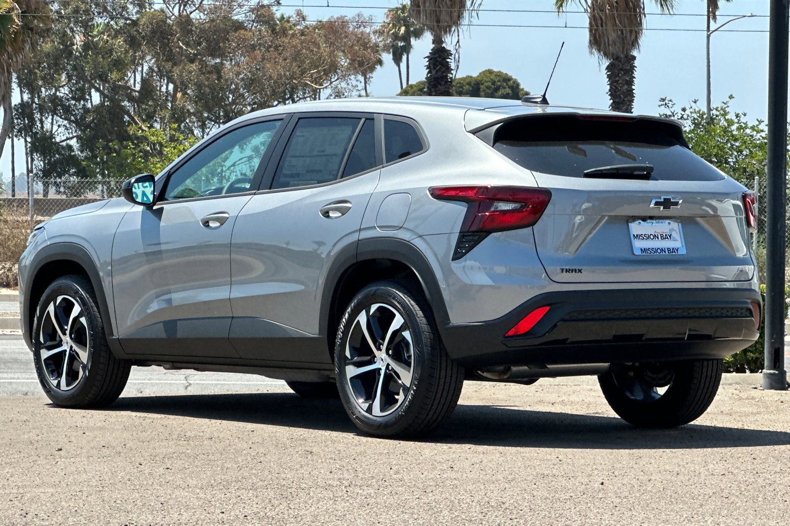 2025 Chevrolet Trax photo 5