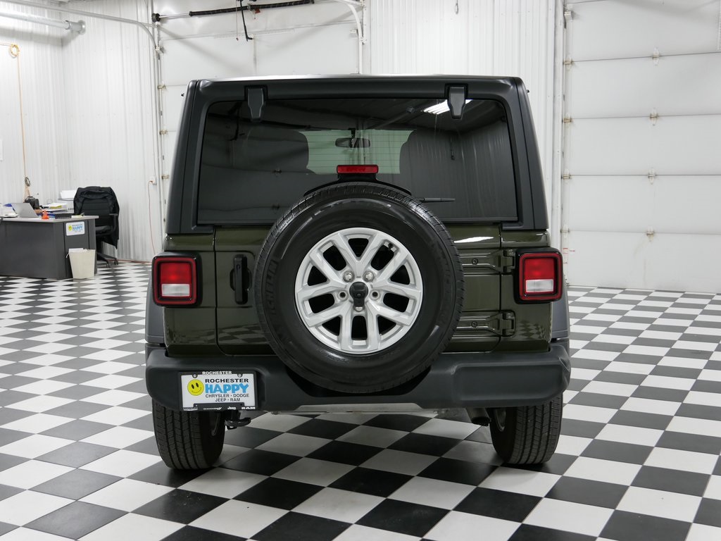2023 Jeep Wrangler Sport S photo 4