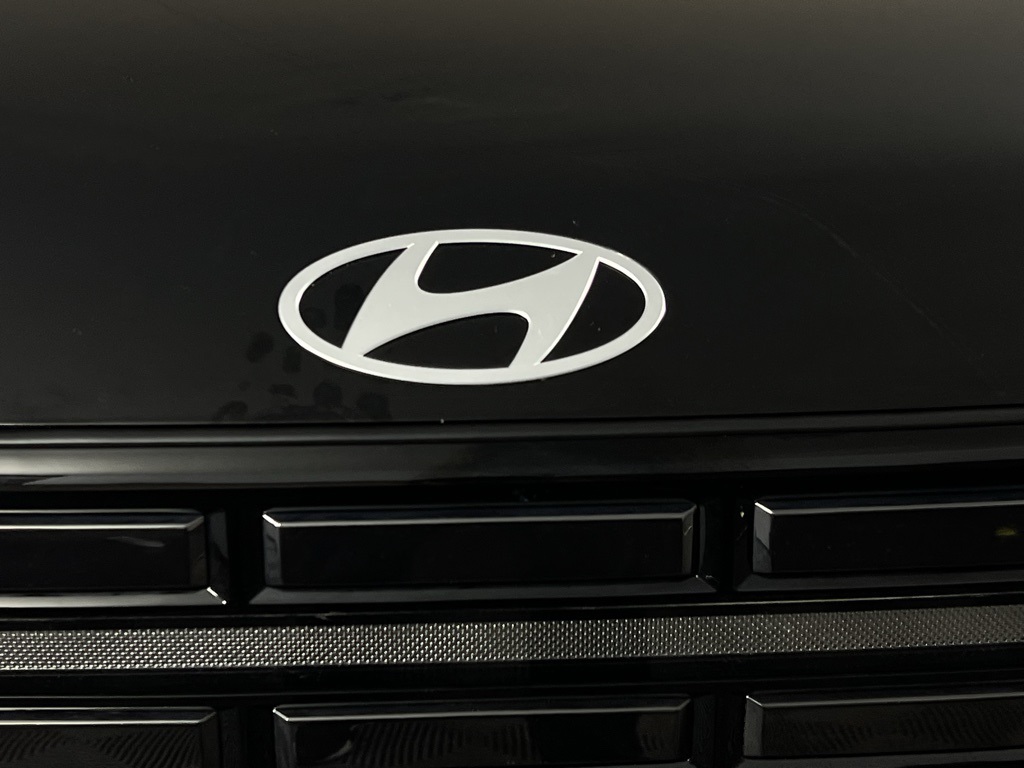 2025 Hyundai Santa Fe photo 10