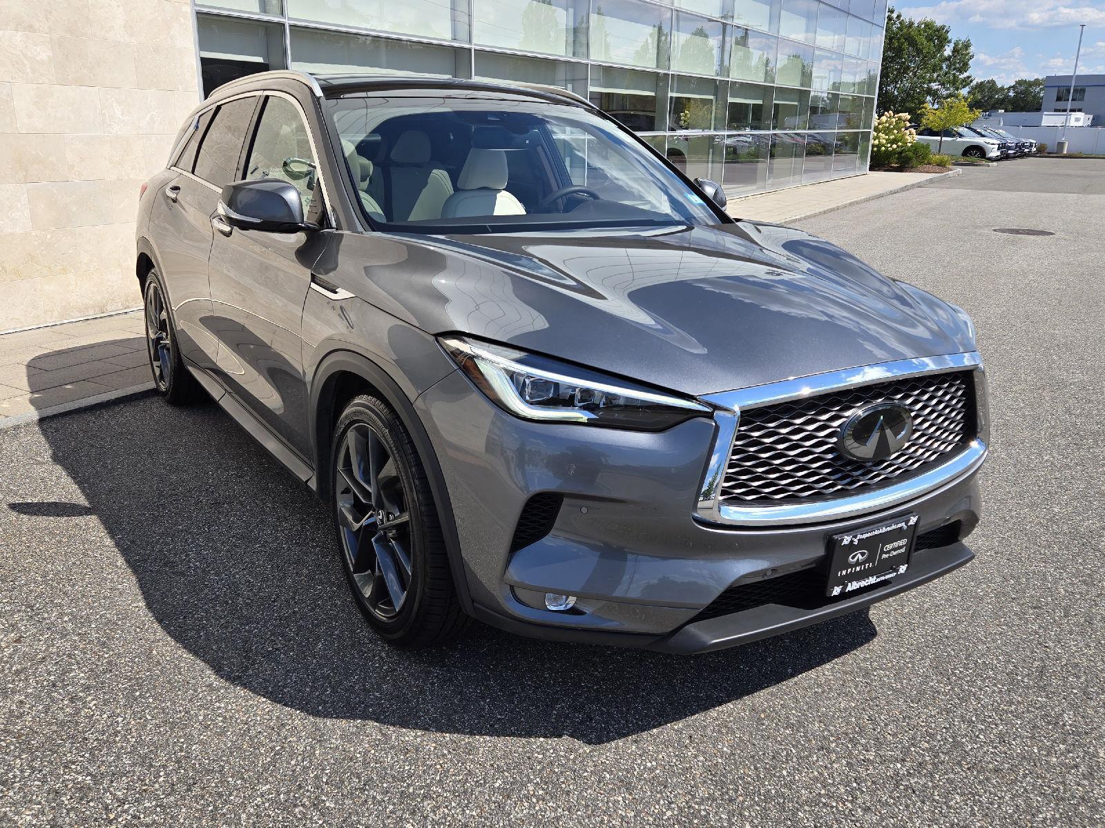 2019 Infiniti QX50 Essential photo 14