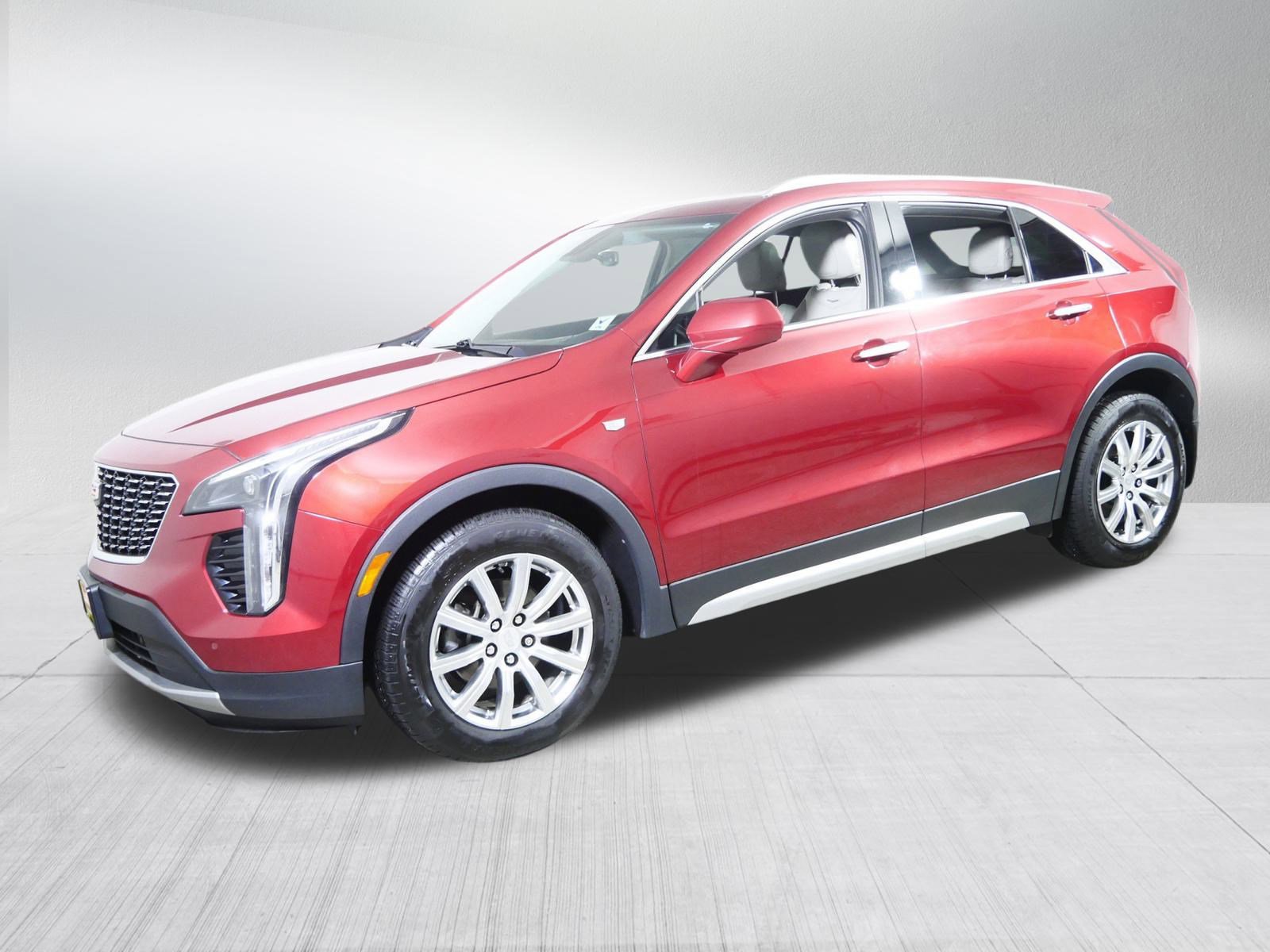 2019 Cadillac XT4 Premium Luxury photo 3