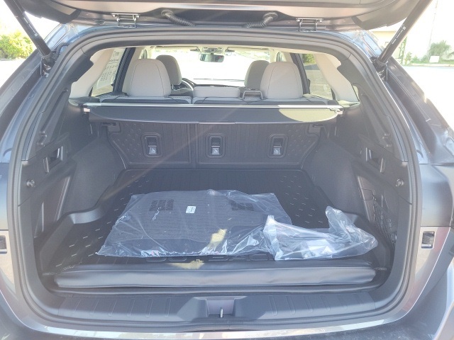 2025 Subaru Outback Premium photo 6
