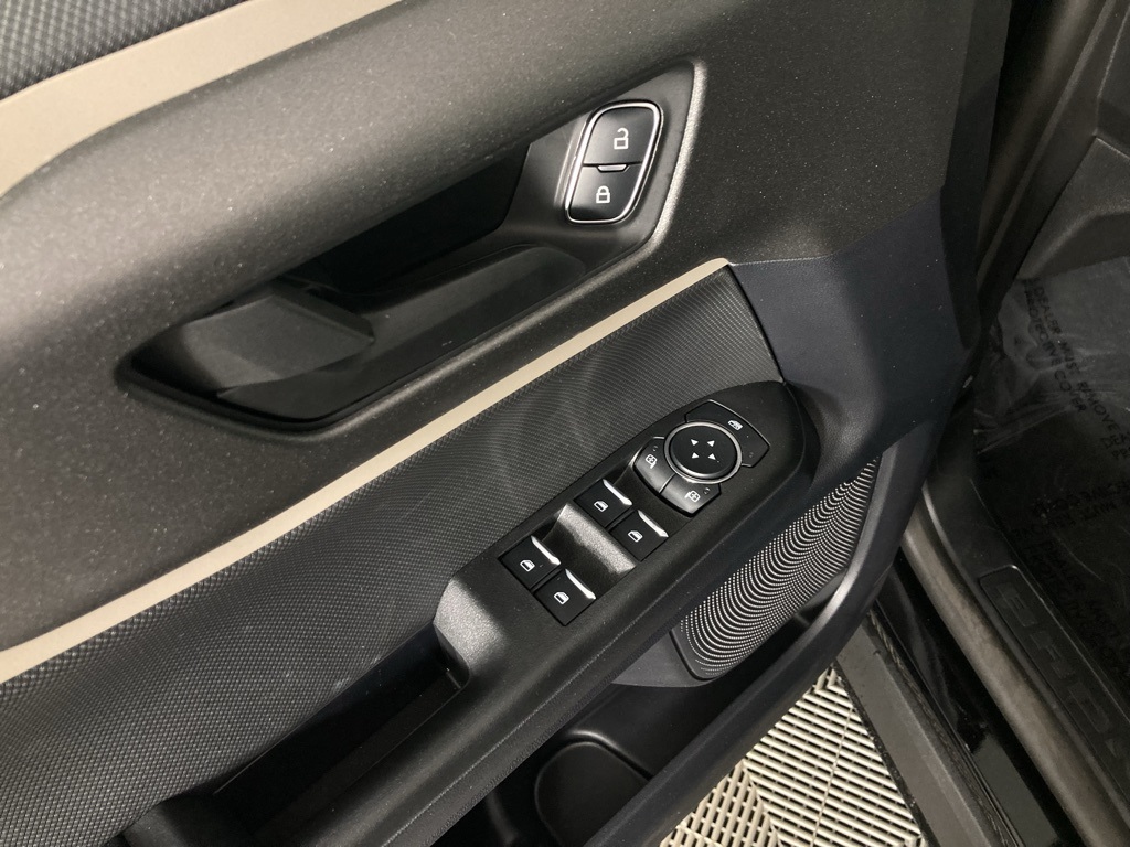 2025 Ford Bronco Sport Big Bend photo 2