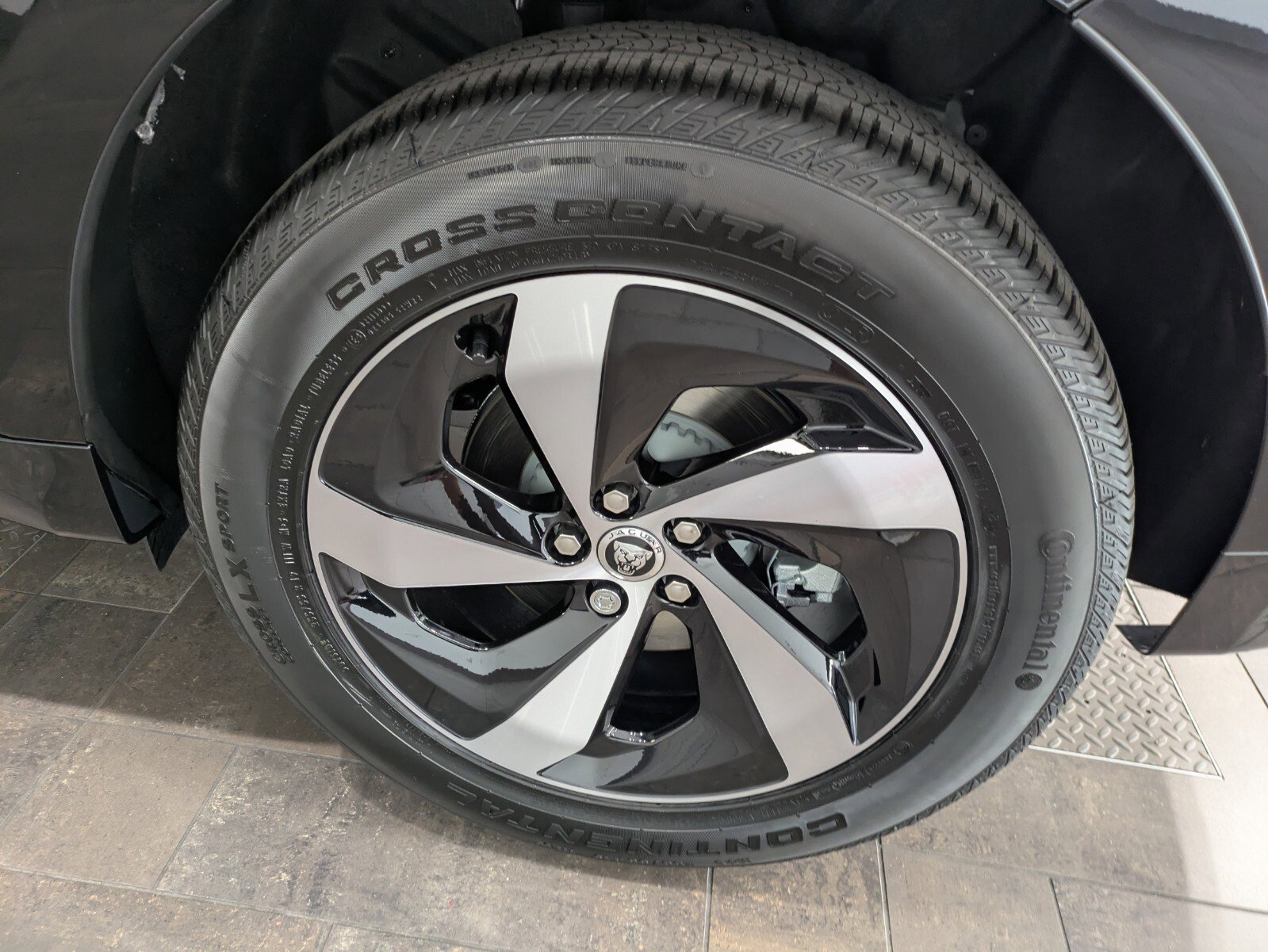 2026 Jaguar F-PACE P250 R-Dynamic S photo 14