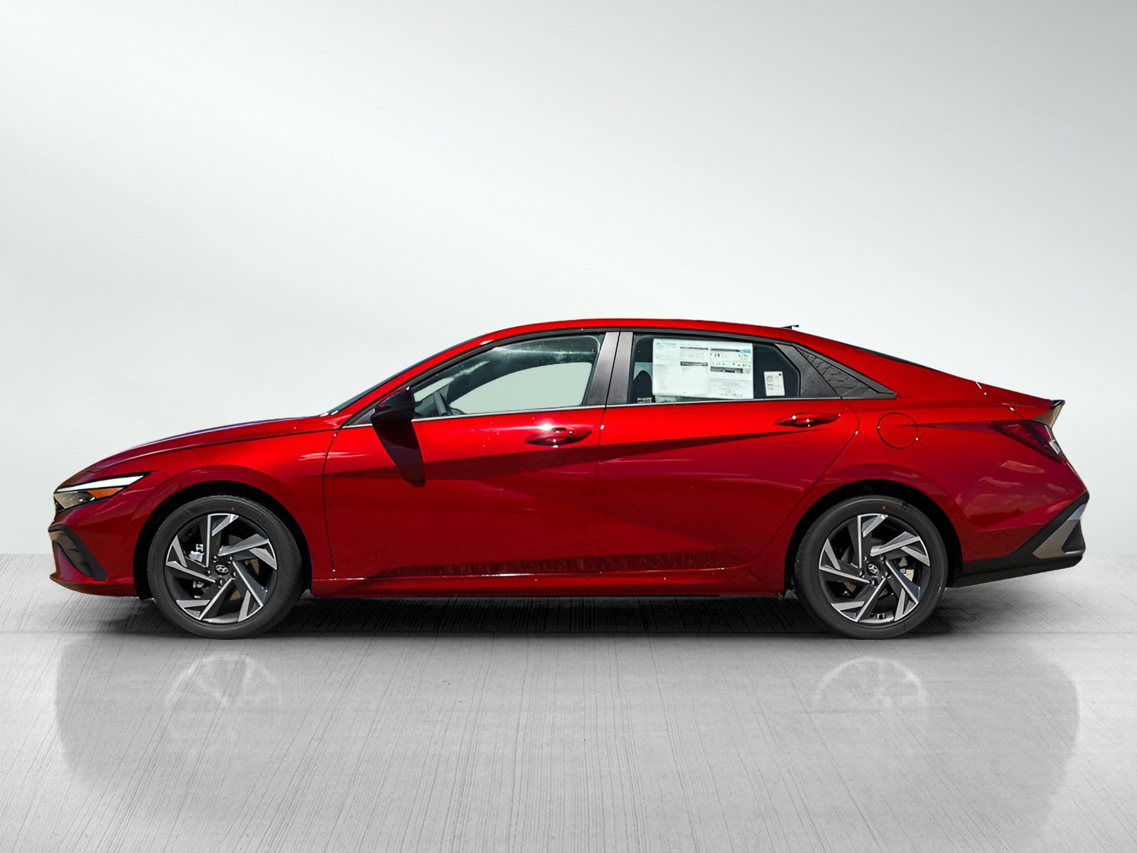 2025 Hyundai Elantra SEL Sport photo 3