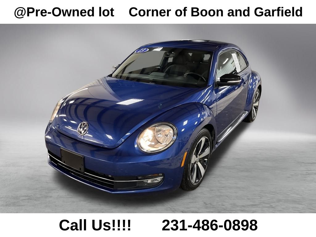 2013 Volkswagen Beetle 2.0's photo