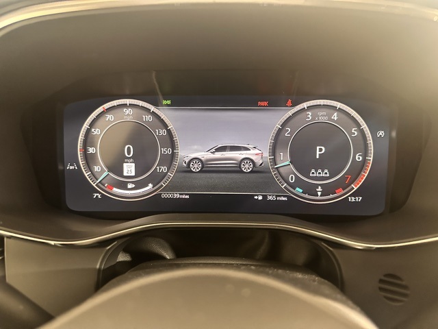 2026 Jaguar F-PACE P250 R-Dynamic S photo 31