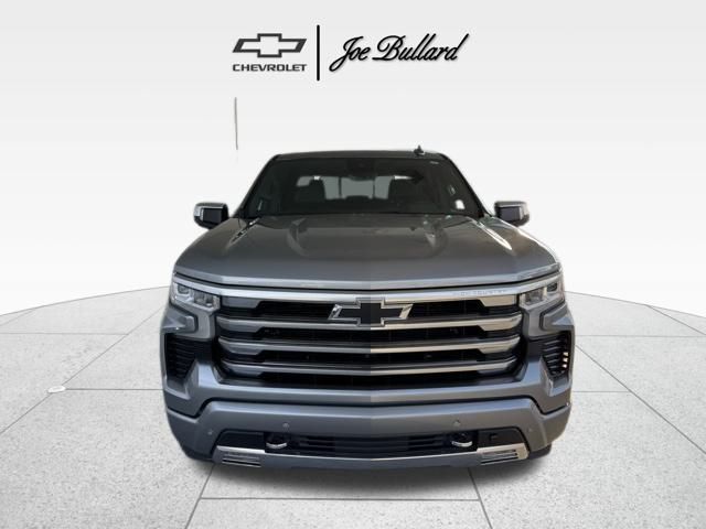 2024 Chevrolet Silverado 1500 High Country photo 2