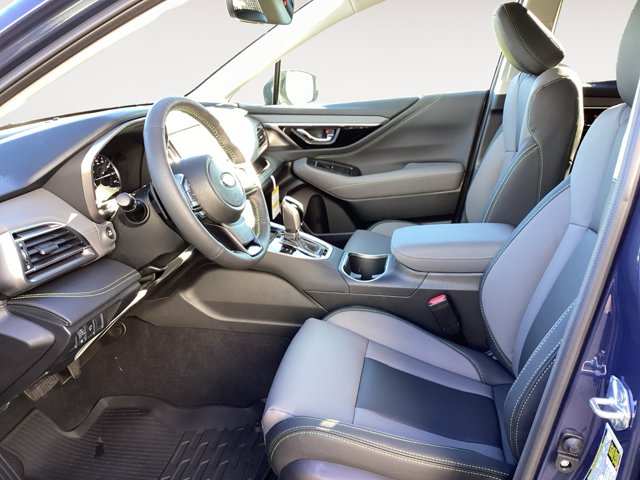 2025 Subaru Outback Onyx Edition photo 9