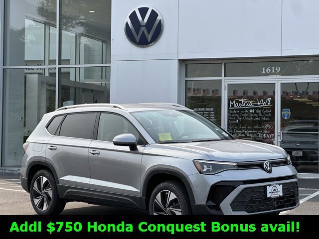 2025 Volkswagen Taos SE's photo