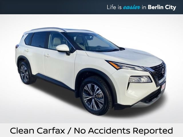 2023 Nissan Rogue SV's photo