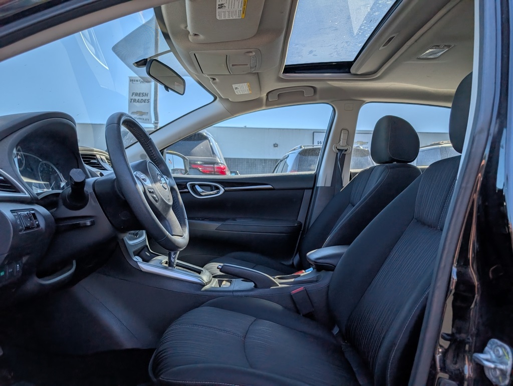 2018 Nissan Sentra SV photo 7