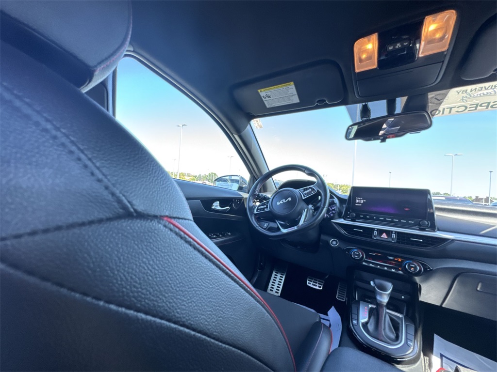 2023 Kia Forte GT photo 15