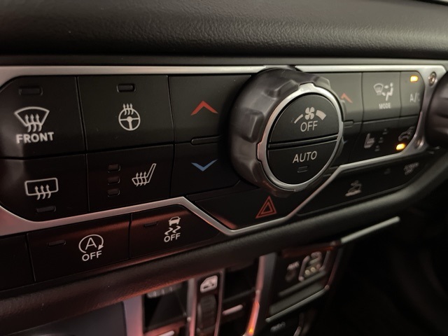 2025 Jeep Wrangler Rubicon photo 32