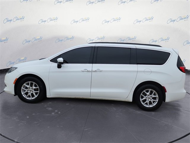 2021 Chrysler Voyager LXi photo 2