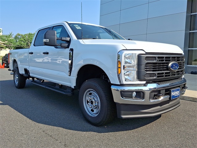 2025 Ford F-250 XL photo 2