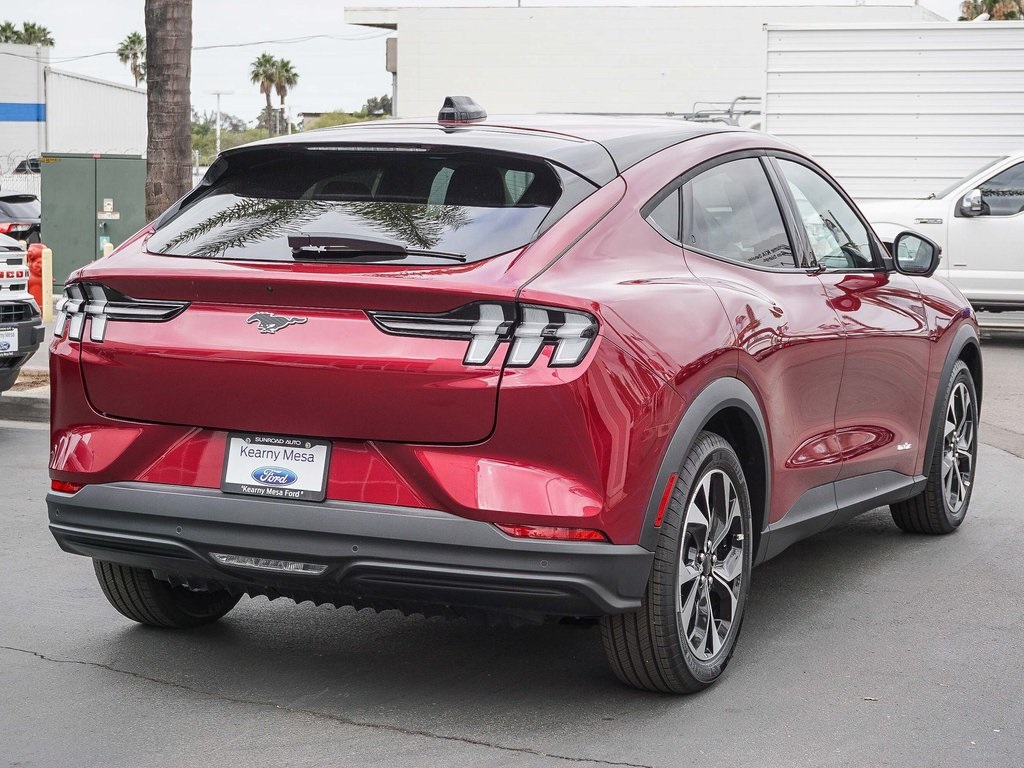 2025 Ford Mustang Mach-E Select photo 7