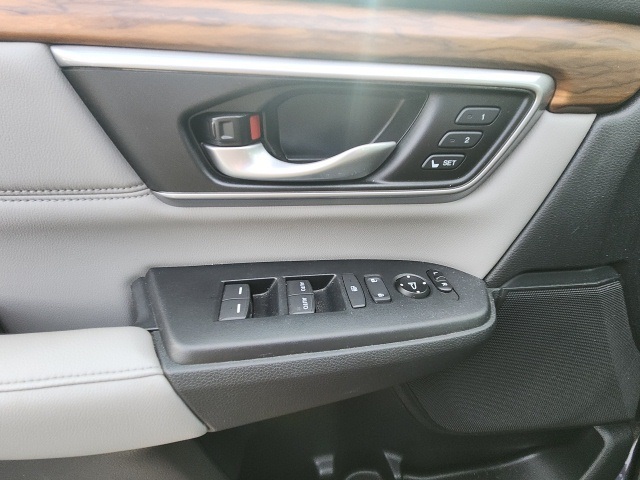 2017 Honda CR-V EX-L photo 8