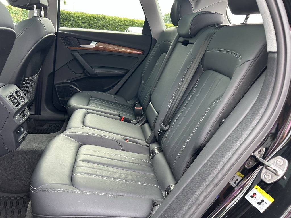 2023 Audi Q5 45 S line Premium photo 24