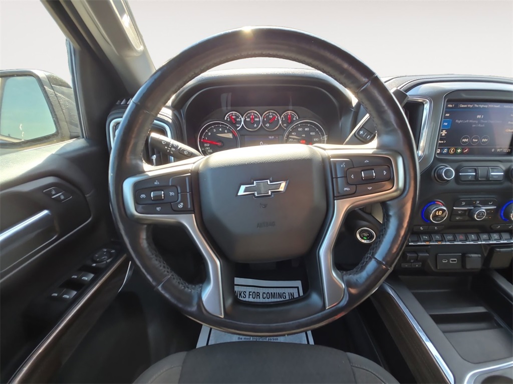 2019 Chevrolet Silverado 1500 RST photo 12