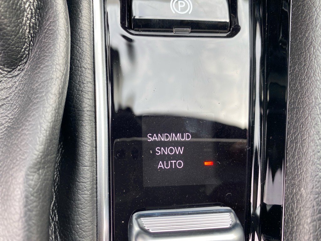 2025 Jeep Compass Limited photo 9