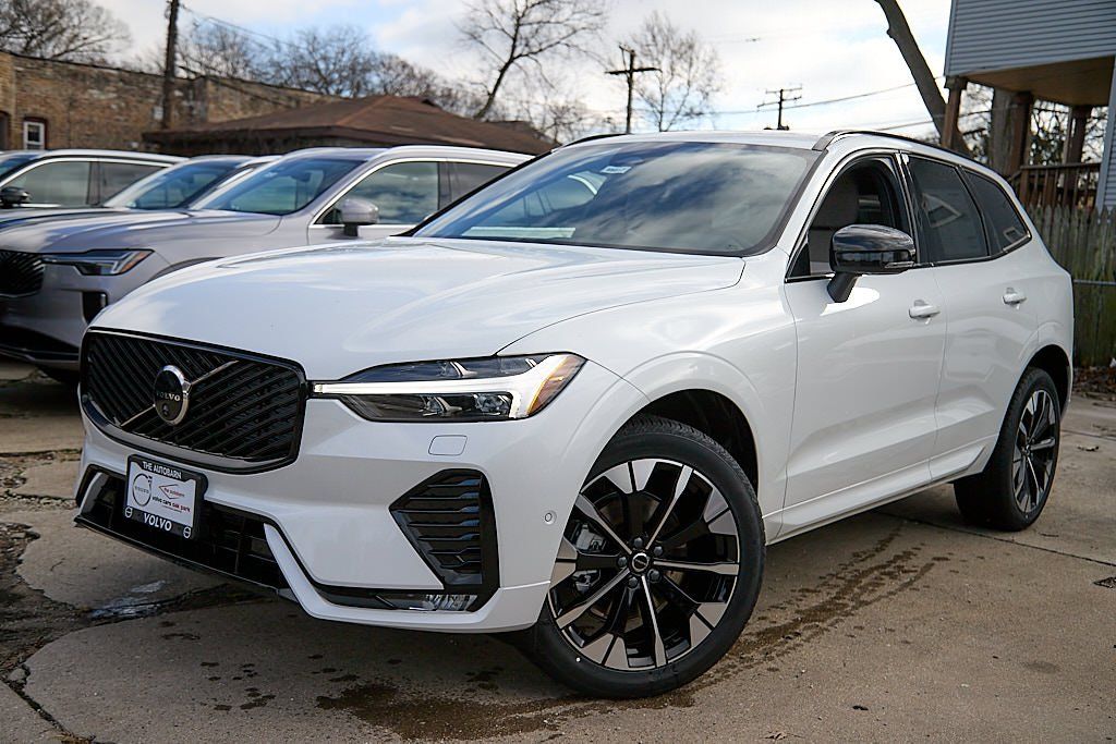 2026 VOLVO XC60 - Image 1